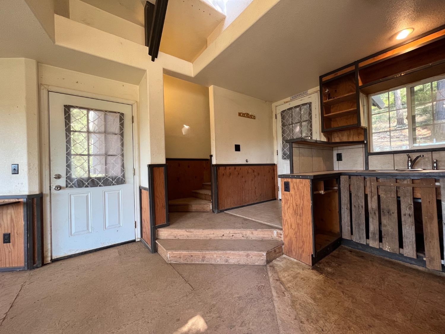 Detail Gallery Image 8 of 12 For 14916 Blind Shady Rd, Nevada City,  CA 95959 - 1 Beds | 1 Baths