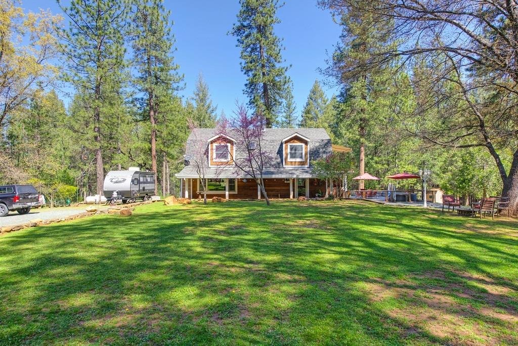 Detail Gallery Image 3 of 91 For 4001 Knobcone Ln, Placerville,  CA 95667 - 3 Beds | 2/1 Baths