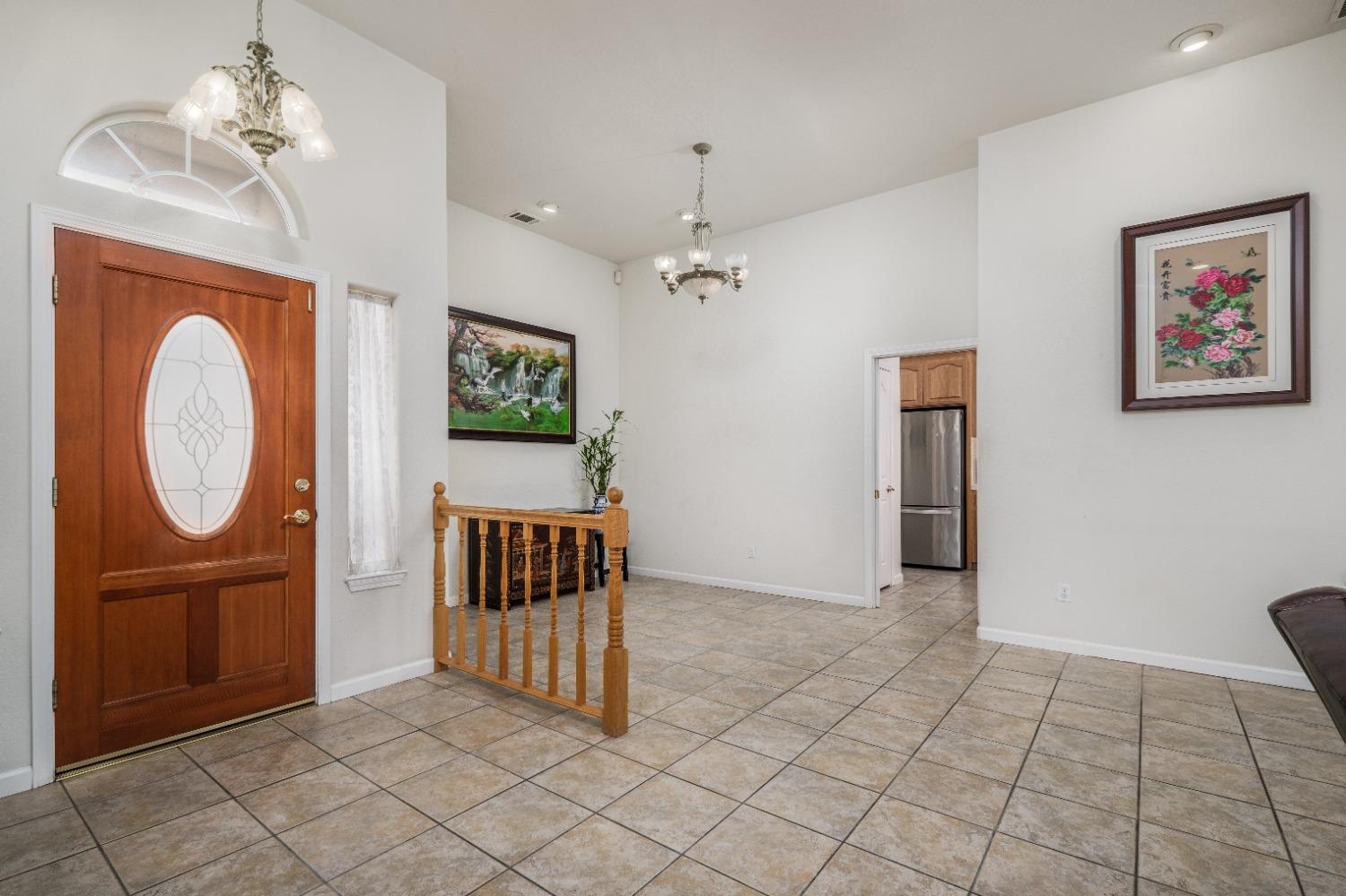 Detail Gallery Image 6 of 41 For 4349 Blue Gill Ct, Stockton,  CA 95219 - 3 Beds | 2 Baths