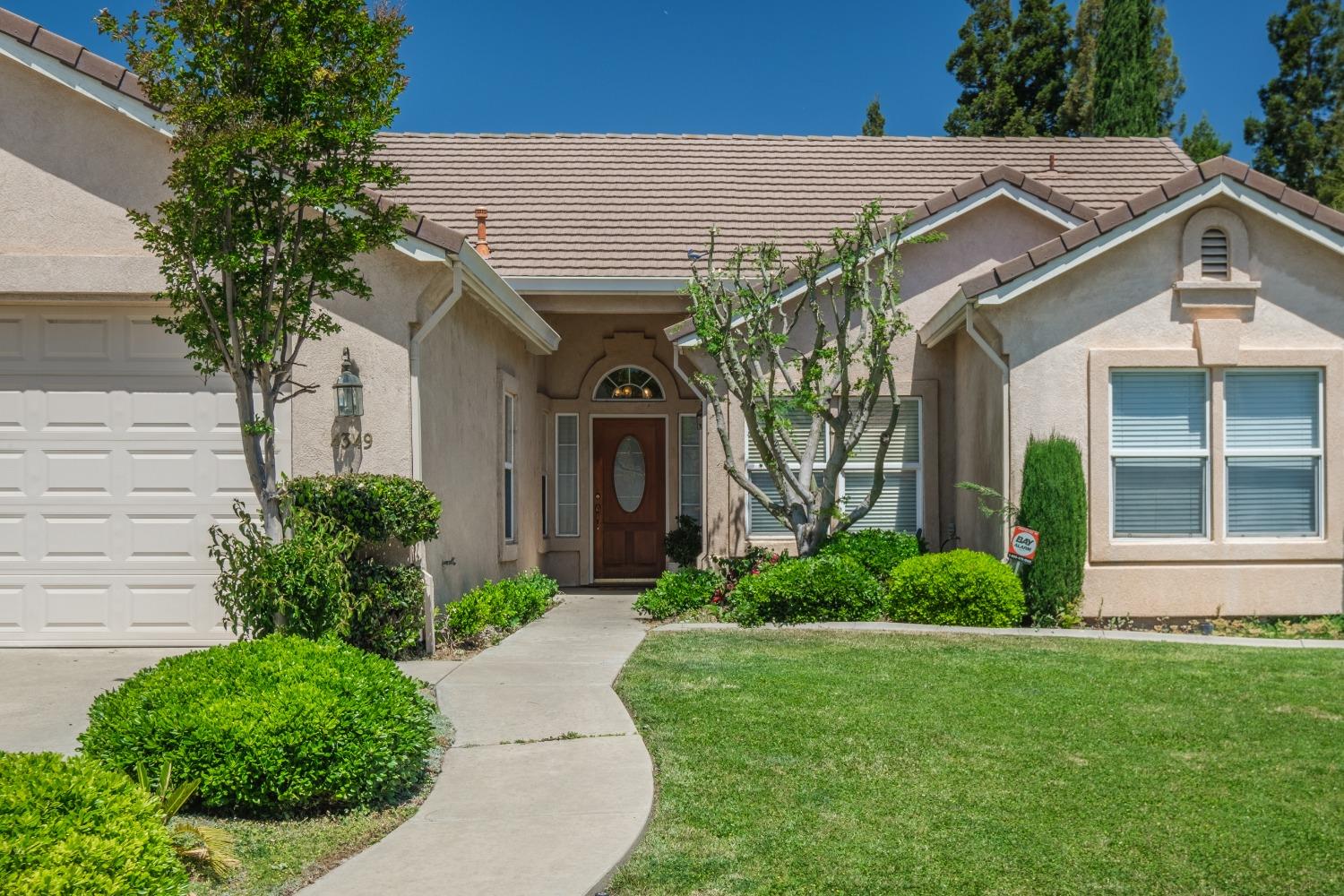 Detail Gallery Image 3 of 41 For 4349 Blue Gill Ct, Stockton,  CA 95219 - 3 Beds | 2 Baths