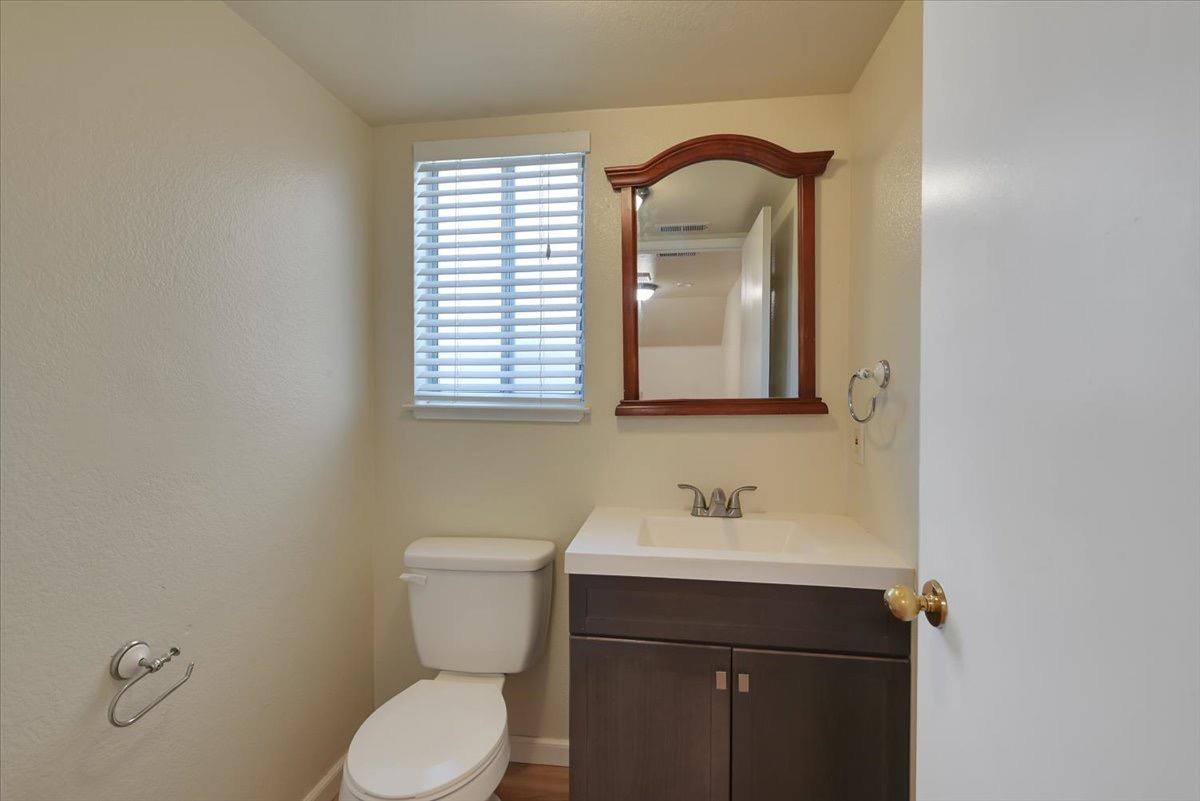 Detail Gallery Image 35 of 78 For 32 Glenshire Ln, Chico,  CA 95973 - 0 Beds | 2/1 Baths