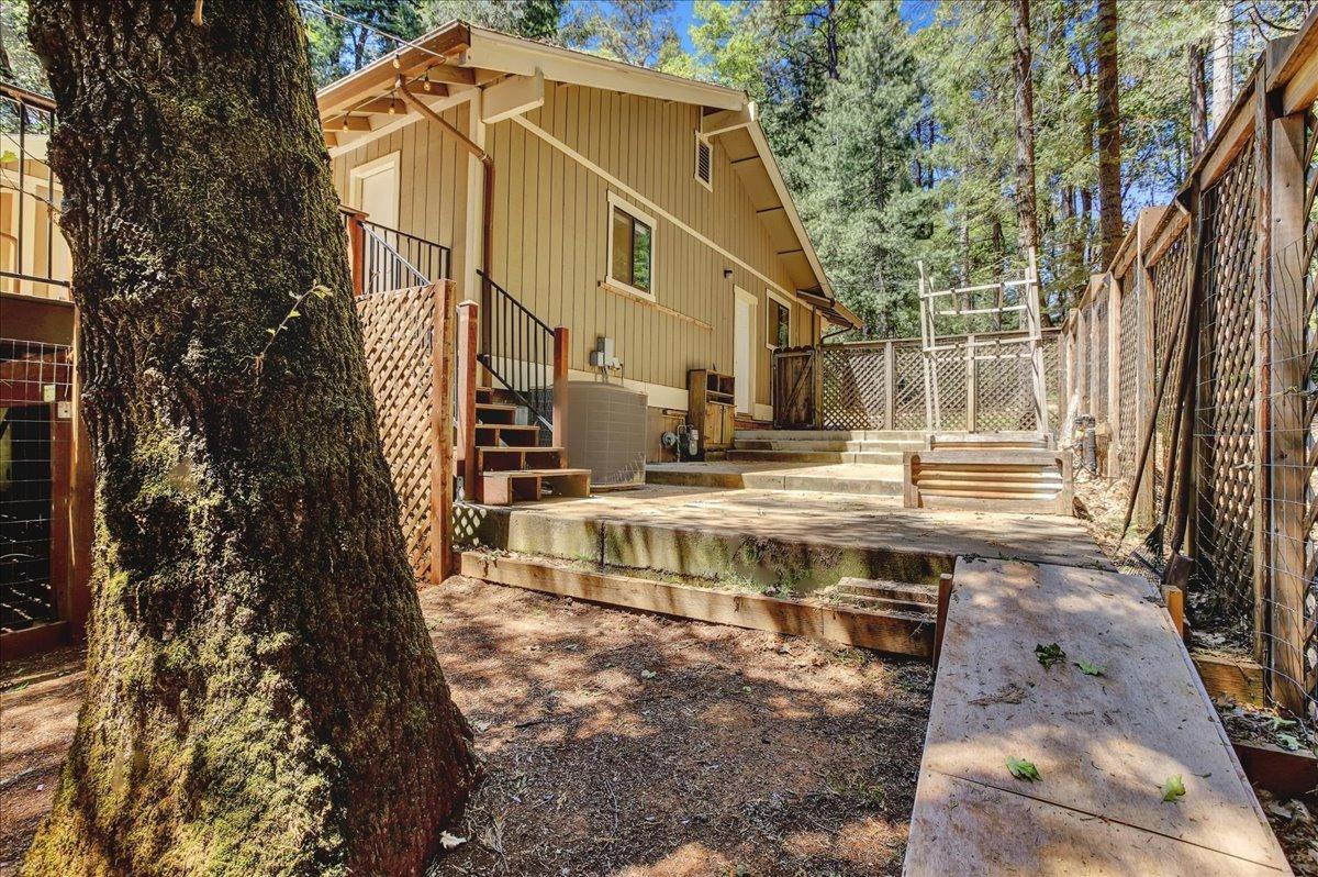 Detail Gallery Image 91 of 99 For 12392 Hillcrest Dr, Nevada City,  CA 95959 - 4 Beds | 2/1 Baths