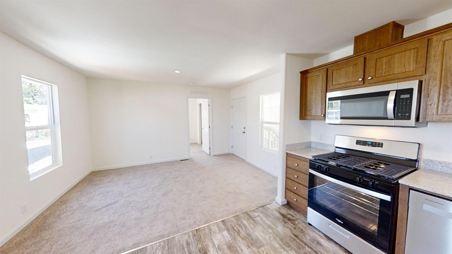 Detail Gallery Image 13 of 38 For 504 Glide Ave 6, West Sacramento,  CA 95691 - 2 Beds | 1 Baths
