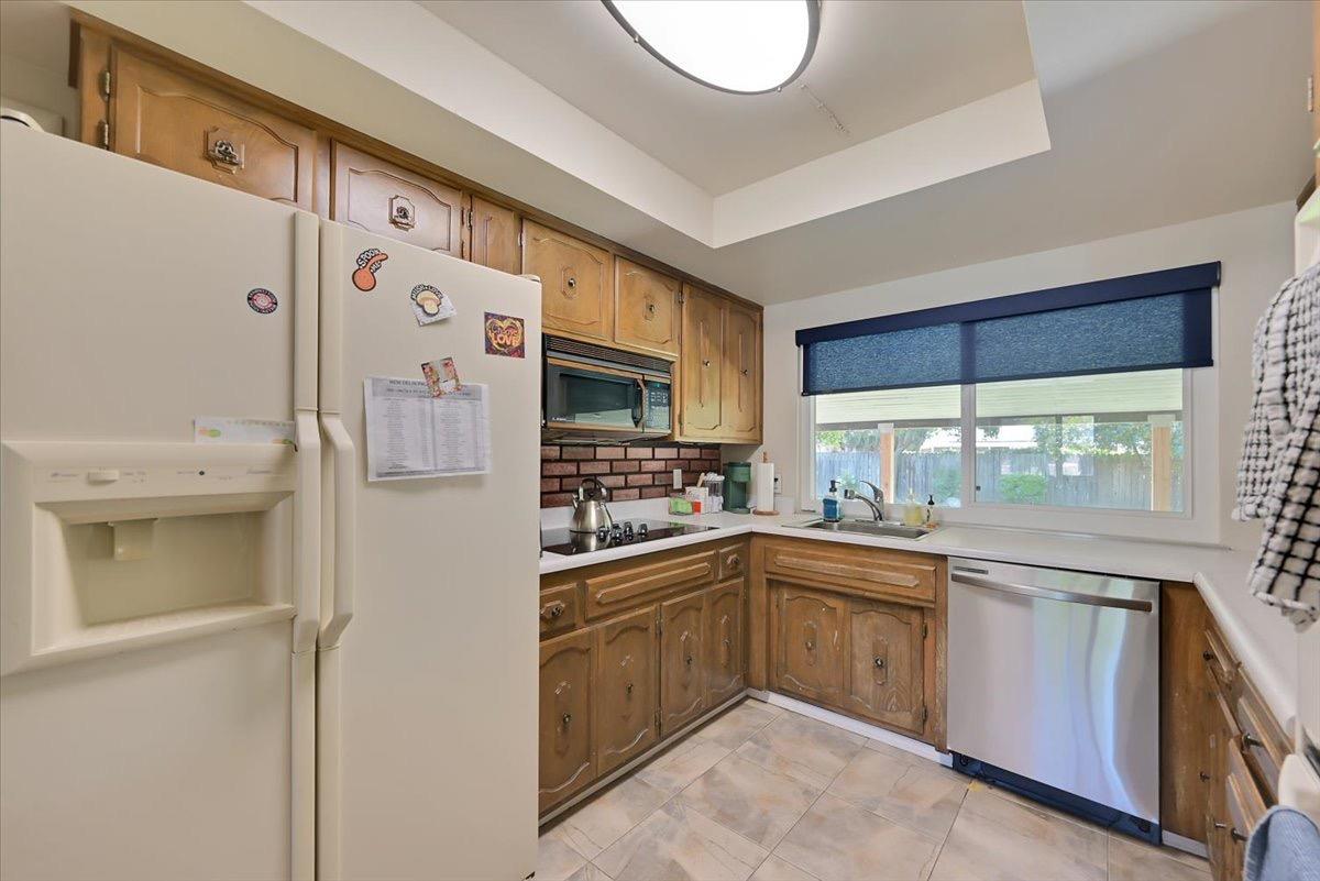 Detail Gallery Image 13 of 42 For 1150 Cecily Ct, Yuba City,  CA 95991 - 3 Beds | 2 Baths