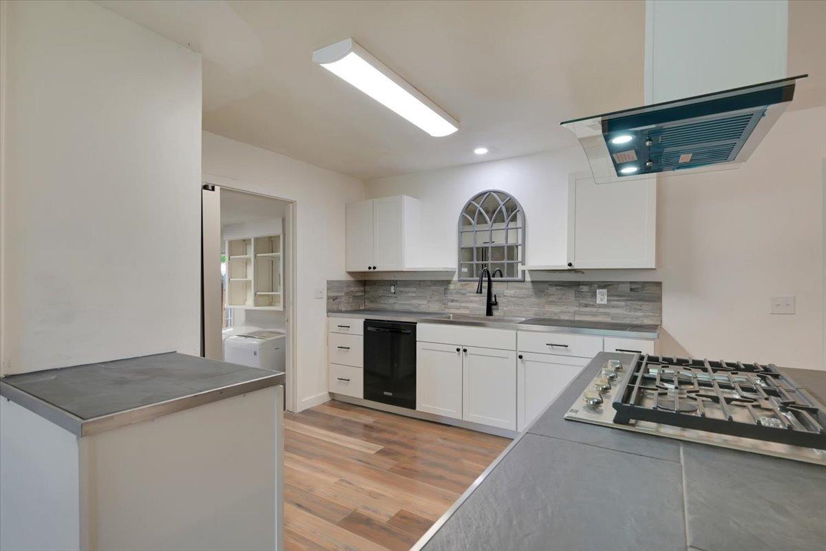Detail Gallery Image 9 of 66 For 2462 Elm St, Sutter,  CA 95982 - 4 Beds | 3 Baths