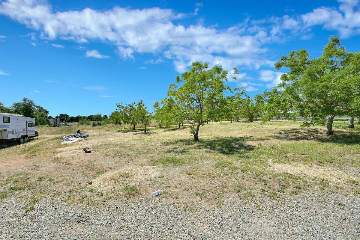 Detail Gallery Image 22 of 41 For 992 Hwy 70 Hwy, Oroville,  CA 95965 - 3 Beds | 1 Baths