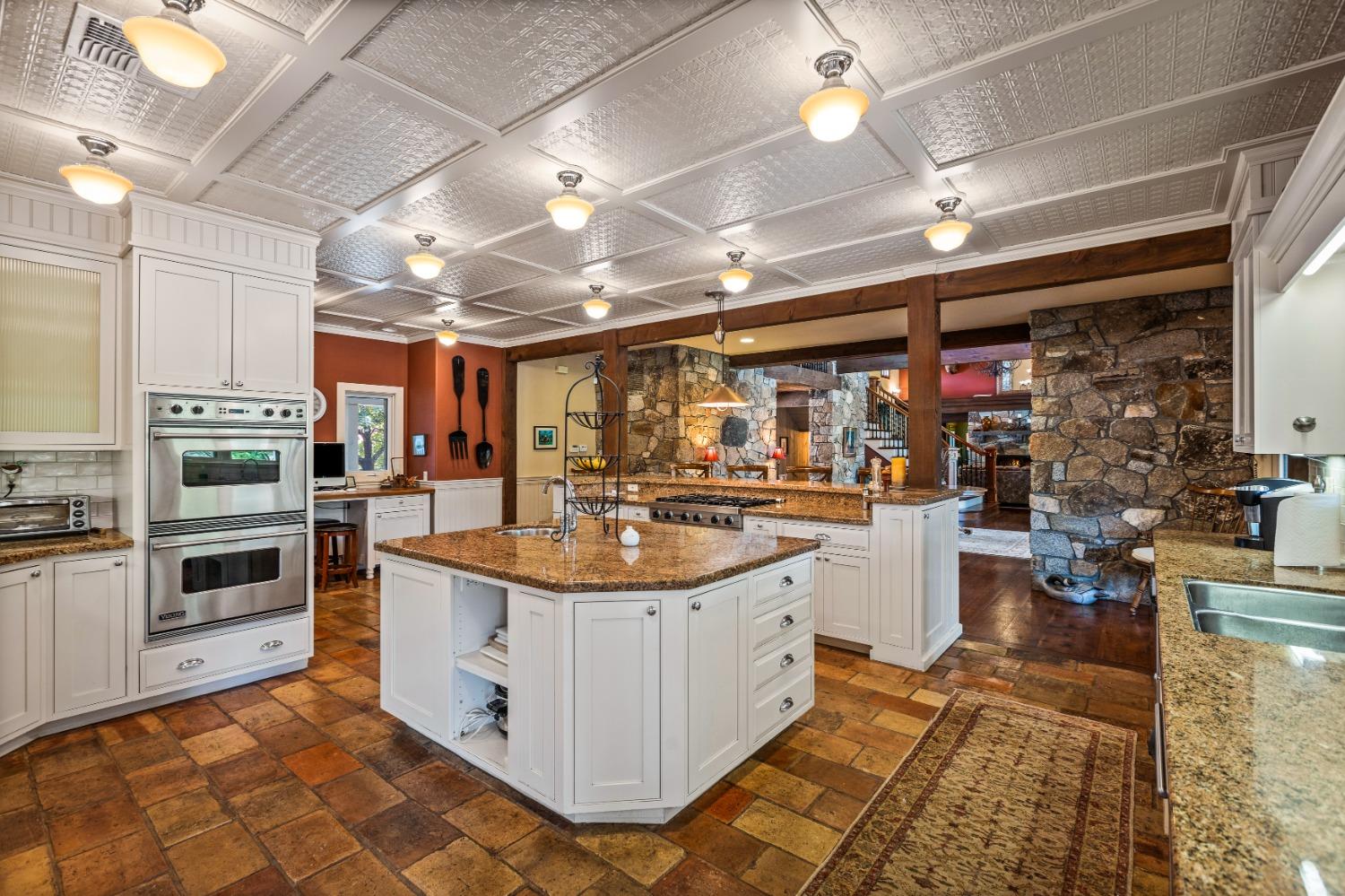Detail Gallery Image 26 of 85 For 16096 Perimeter Rd, Grass Valley,  CA 95949 - 4 Beds | 3/1 Baths