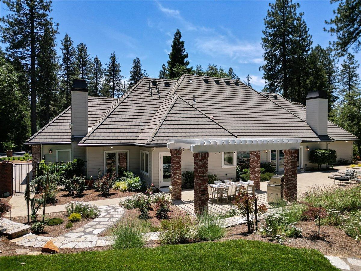 Detail Gallery Image 82 of 92 For 12884 Chatsworth Ln, Grass Valley,  CA 95945 - 4 Beds | 3/1 Baths