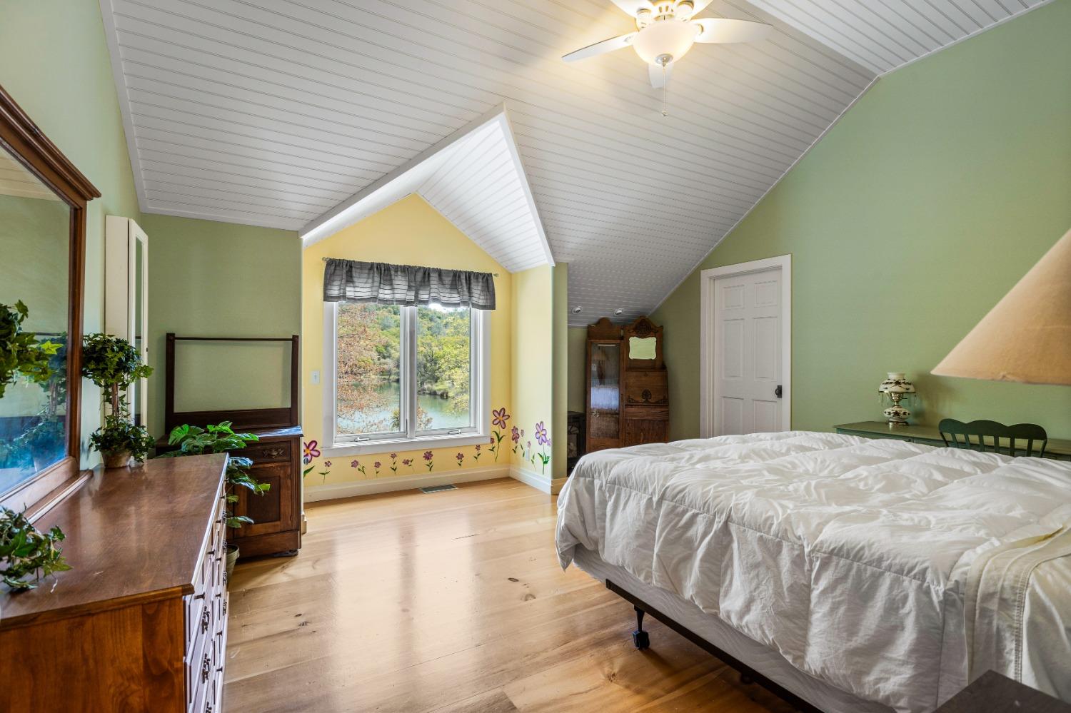 Detail Gallery Image 34 of 85 For 16096 Perimeter Rd, Grass Valley,  CA 95949 - 4 Beds | 3/1 Baths