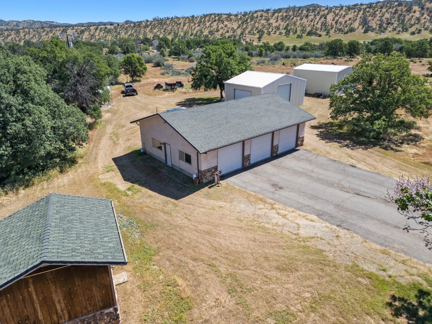 Detail Gallery Image 2 of 40 For 4215 Leesville Lodoga Rd, Stonyford,  CA 95979 - 3 Beds | 2/1 Baths