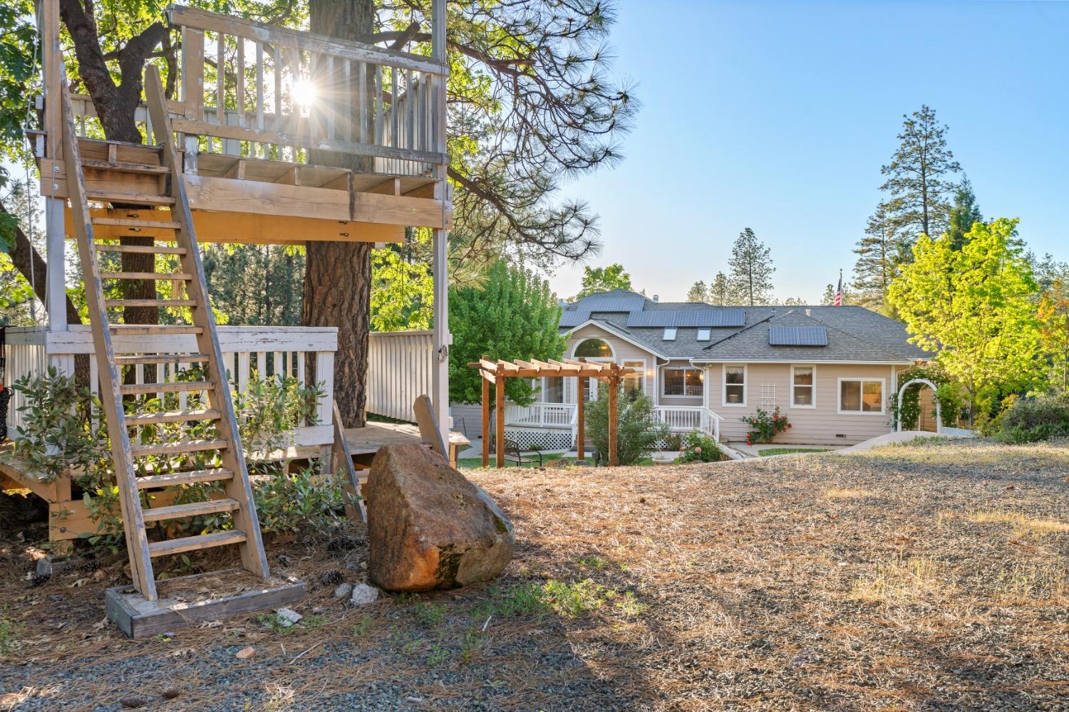 Detail Gallery Image 57 of 72 For 14260 La Barr Pines Drive, Grass Valley,  CA 95949 - 3 Beds | 2 Baths