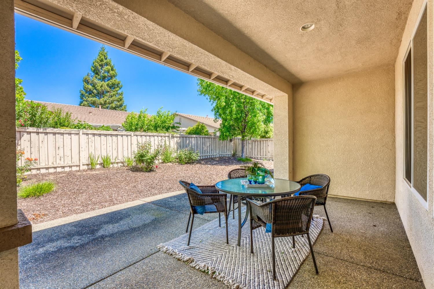 Detail Gallery Image 30 of 34 For 551 Violet Ln, Lincoln,  CA 95648 - 2 Beds | 2 Baths