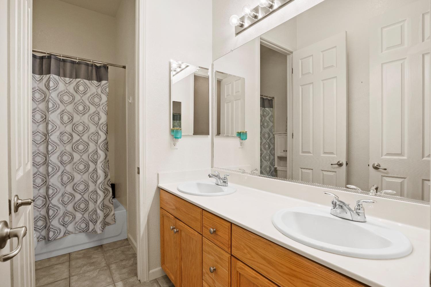 Detail Gallery Image 21 of 38 For 255 Rossini, Oakdale,  CA 95361 - 4 Beds | 2 Baths