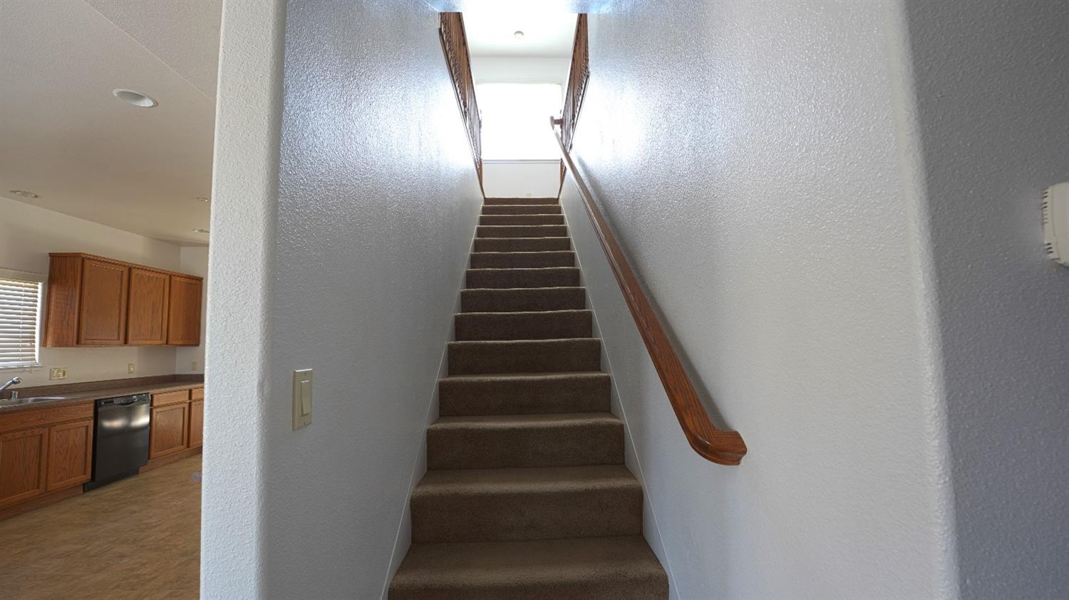 Detail Gallery Image 13 of 27 For 26737 Plainfield St, Esparto,  CA 95627 - 5 Beds | 2/1 Baths