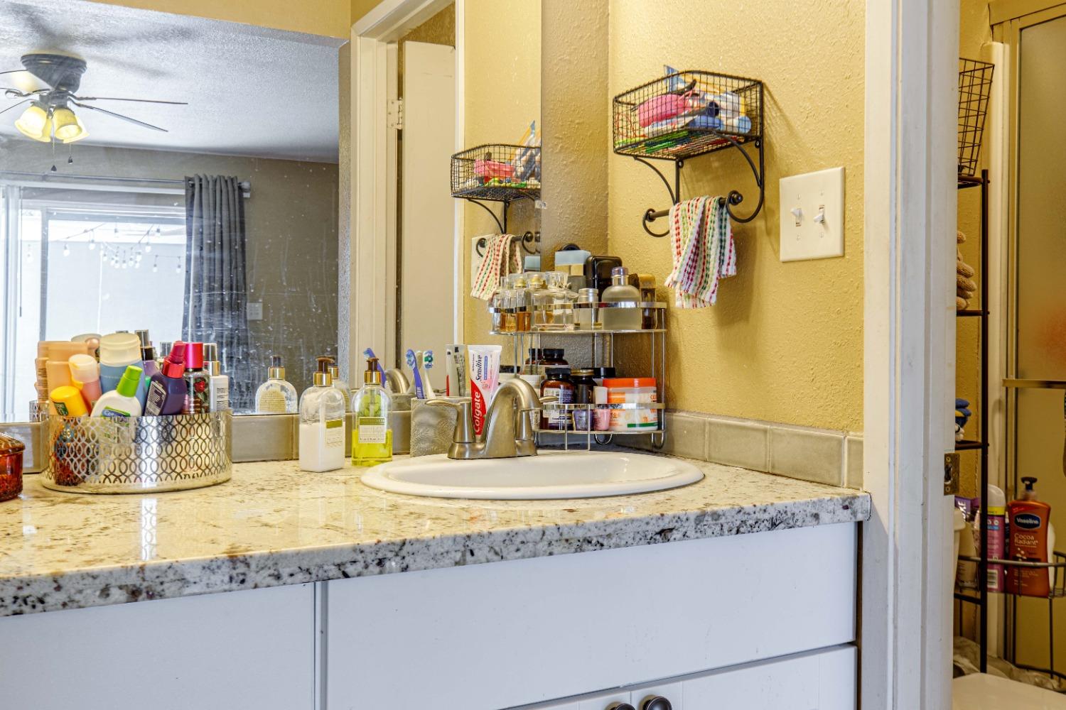 Detail Gallery Image 22 of 37 For 2605 El Greco Dr, Modesto,  CA 95354 - 2 Beds | 2 Baths
