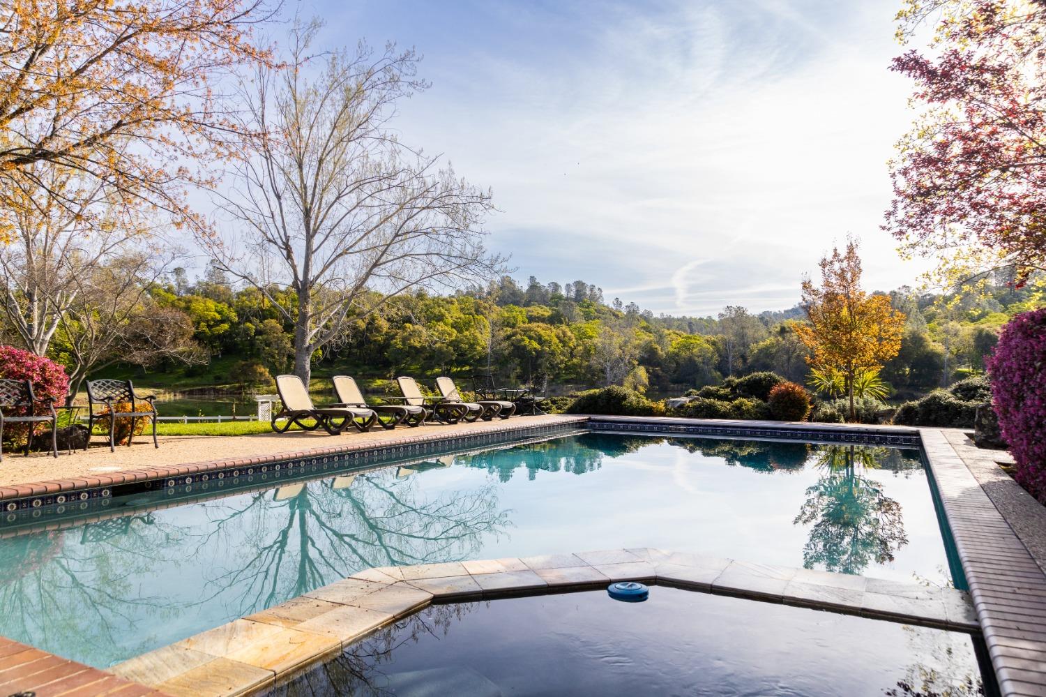 Detail Gallery Image 41 of 85 For 16096 Perimeter Rd, Grass Valley,  CA 95949 - 4 Beds | 3/1 Baths
