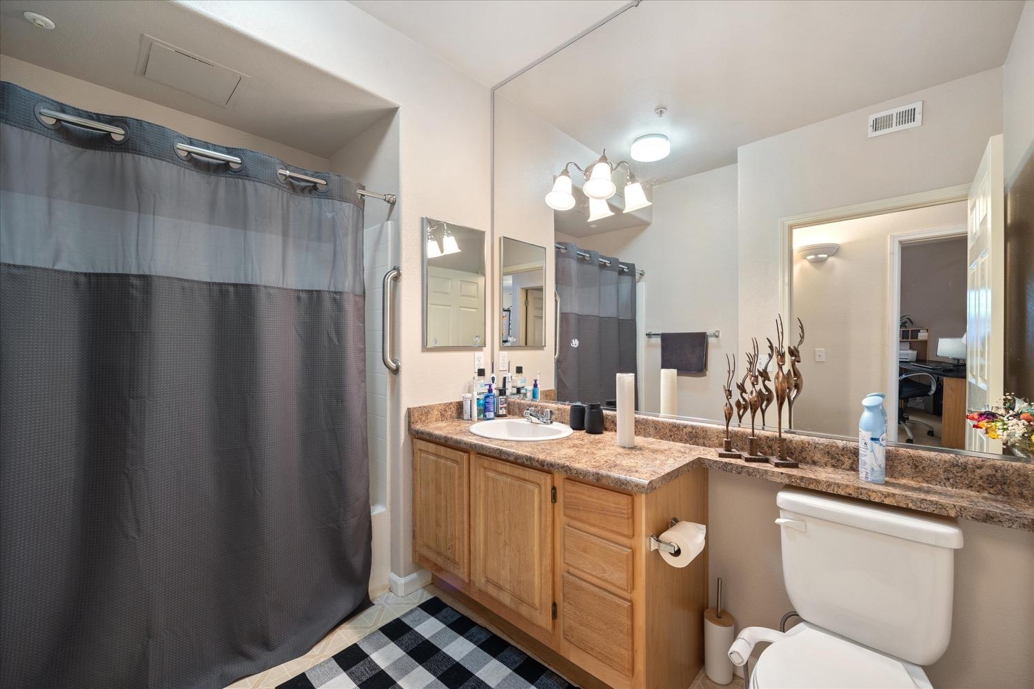 Detail Gallery Image 10 of 20 For 501 Gibson Dr #2114,  Roseville,  CA 95678 - 2 Beds | 2 Baths