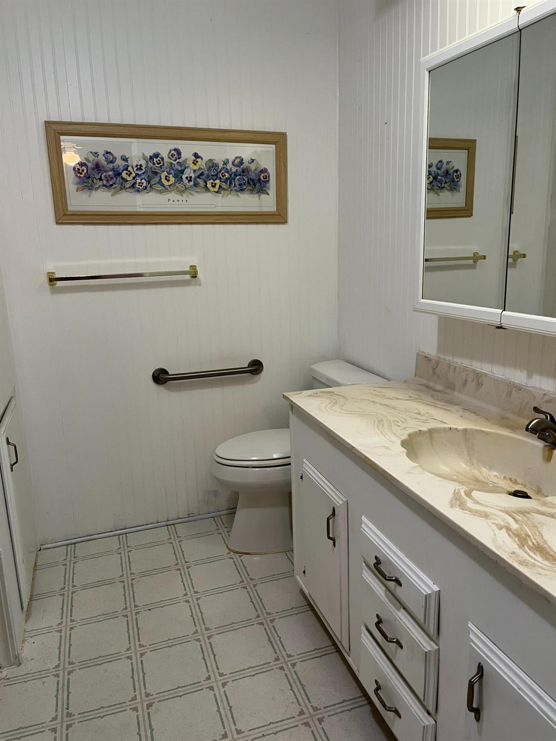 Detail Gallery Image 15 of 21 For 3765 Grass Valley Hwy 79, Auburn,  CA 95602 - 2 Beds | 2 Baths