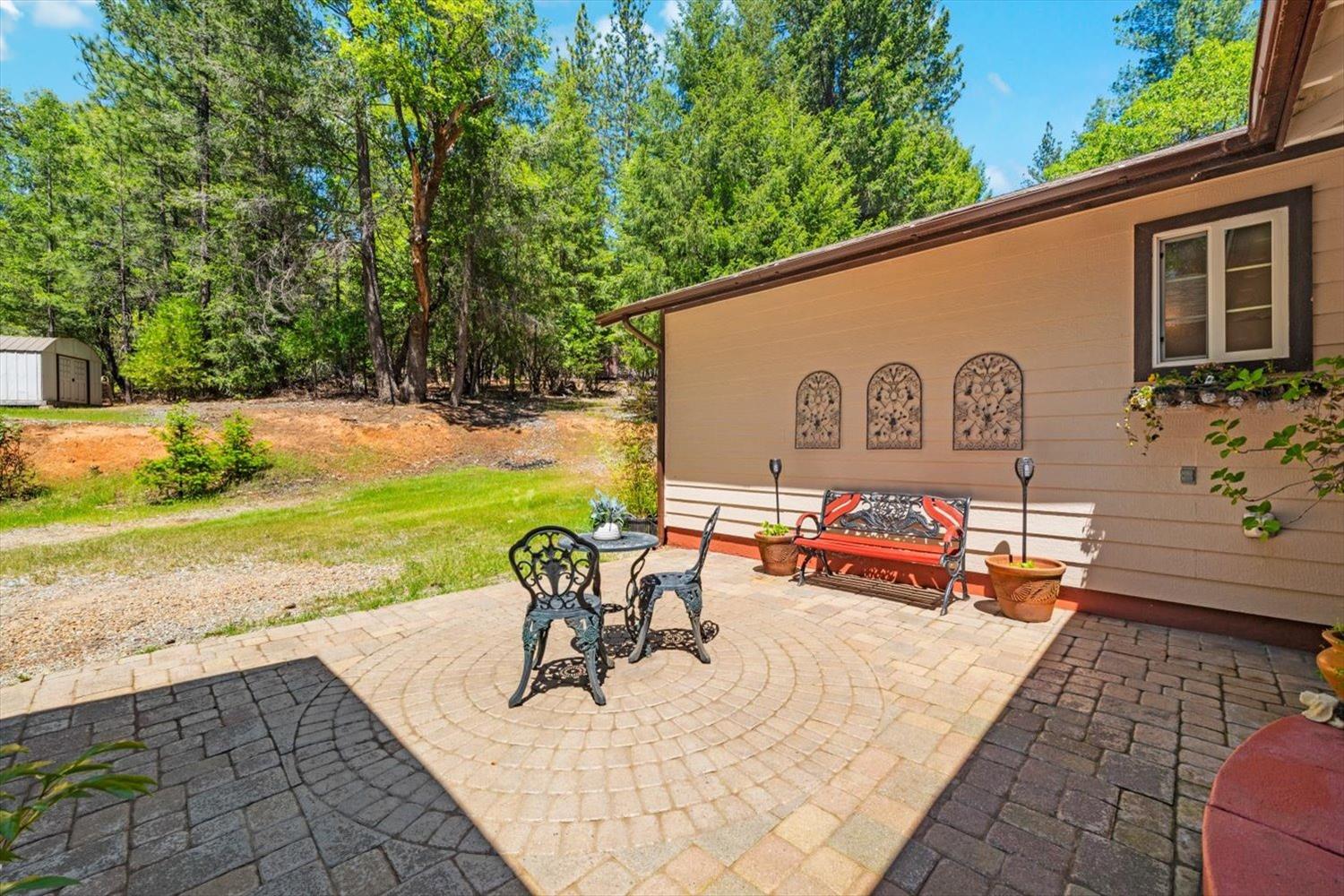 Detail Gallery Image 10 of 99 For 6574 Red Robin Rd, Placerville,  CA 95667 - 3 Beds | 3 Baths