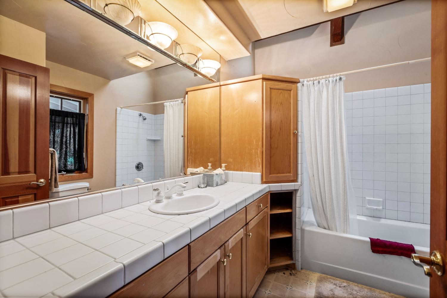 Detail Gallery Image 53 of 85 For 16096 Perimeter Rd, Grass Valley,  CA 95949 - 4 Beds | 3/1 Baths