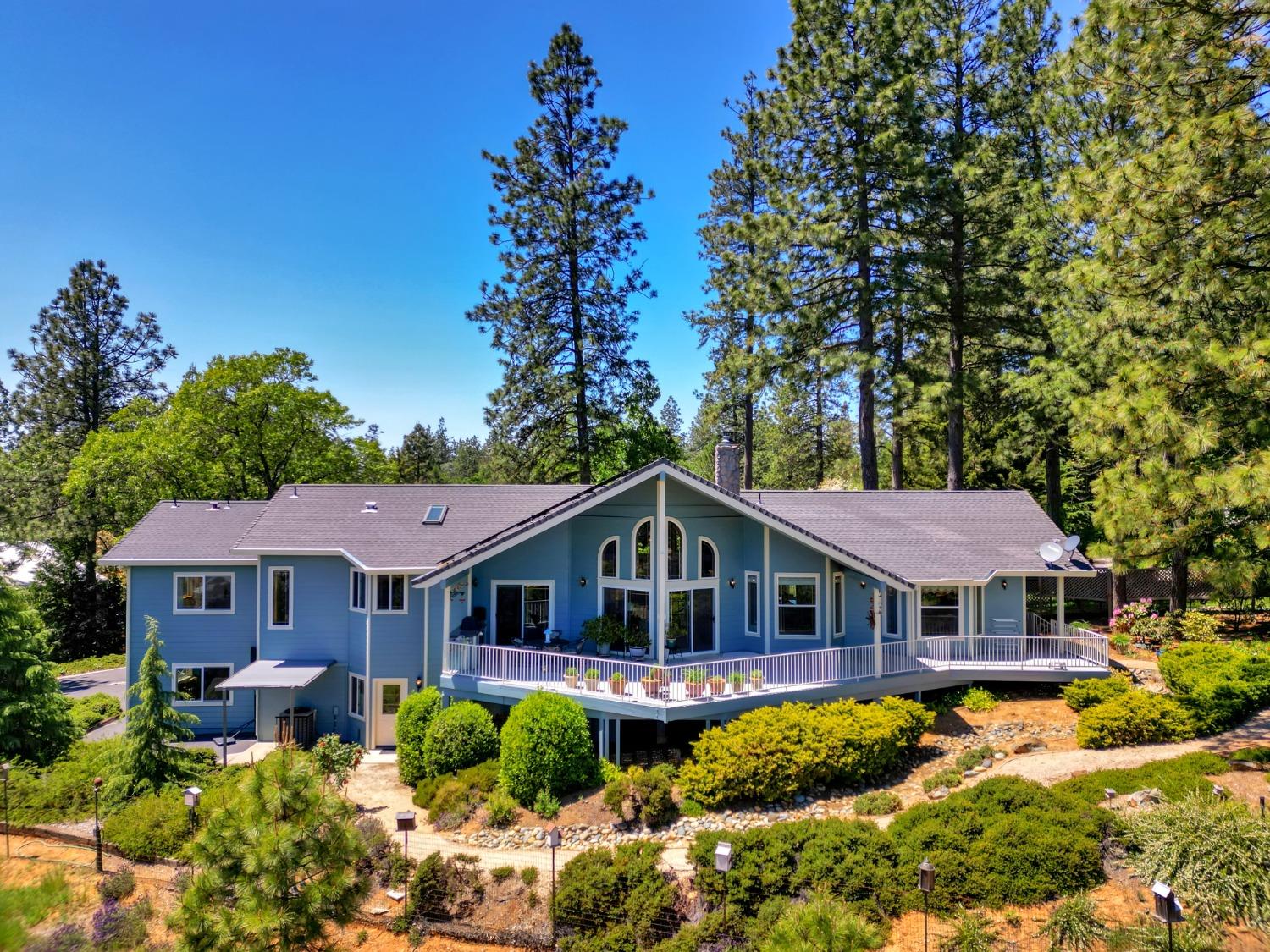 Detail Gallery Image 62 of 99 For 17436 Airport Ave, Grass Valley,  CA 95949 - 3 Beds | 3/1 Baths