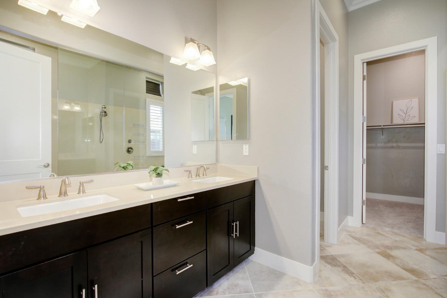 Detail Gallery Image 33 of 64 For 375 Olivadi, Sacramento,  CA 95834 - 3 Beds | 2/1 Baths