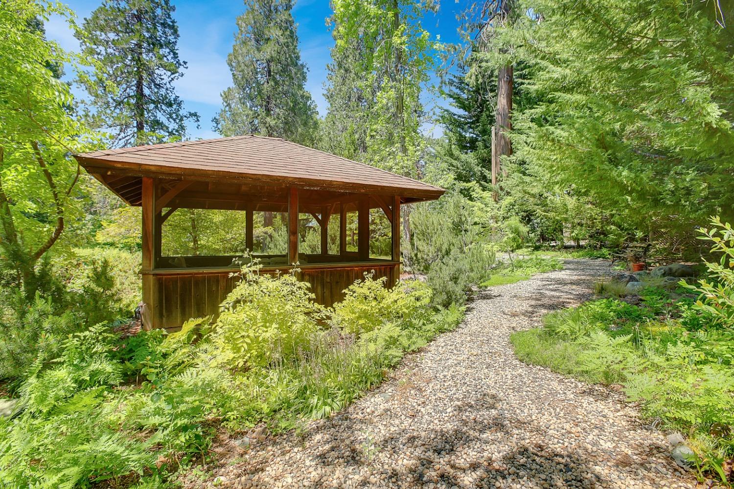 Detail Gallery Image 71 of 92 For 14189 Meadow Dr, Grass Valley,  CA 95945 - 3 Beds | 2 Baths