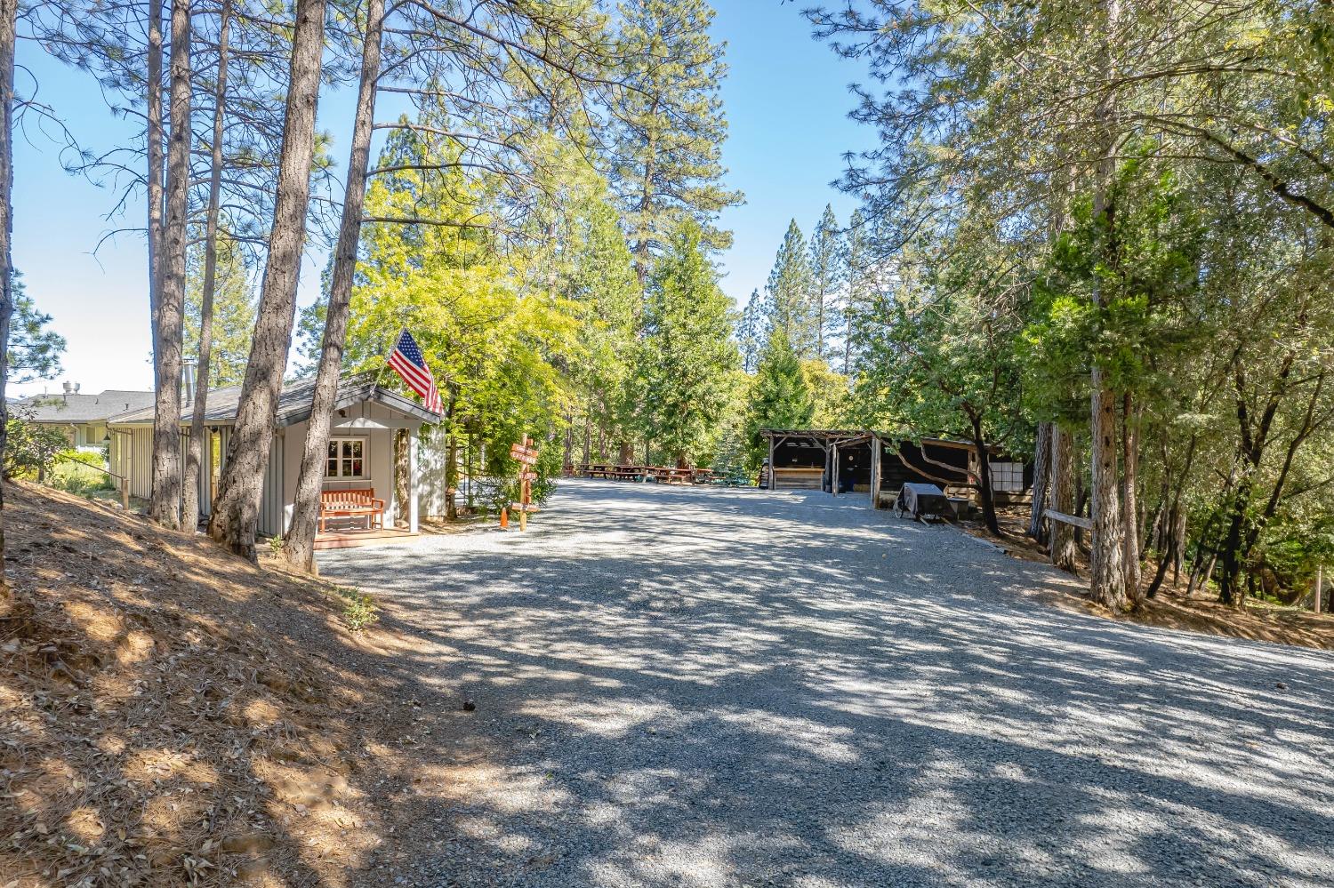 Detail Gallery Image 15 of 99 For 5860 Shoo Fly Rd, Placerville,  CA 95667 - 2 Beds | 2 Baths