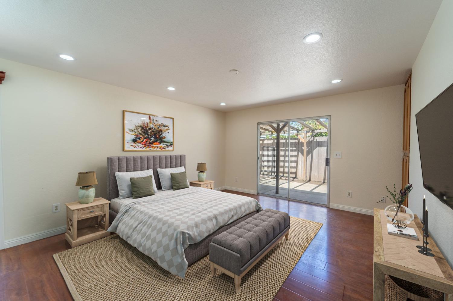 Detail Gallery Image 30 of 39 For 1595 Nicklaus Way, Manteca,  CA 95337 - 3 Beds | 2 Baths