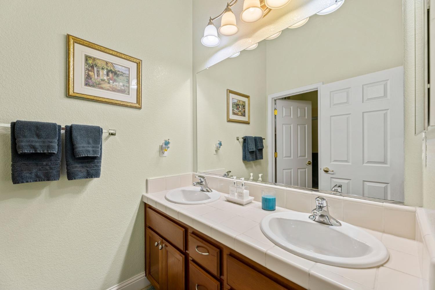Detail Gallery Image 31 of 55 For 1557 Green Ravine Dr, Lincoln,  CA 95648 - 4 Beds | 2 Baths