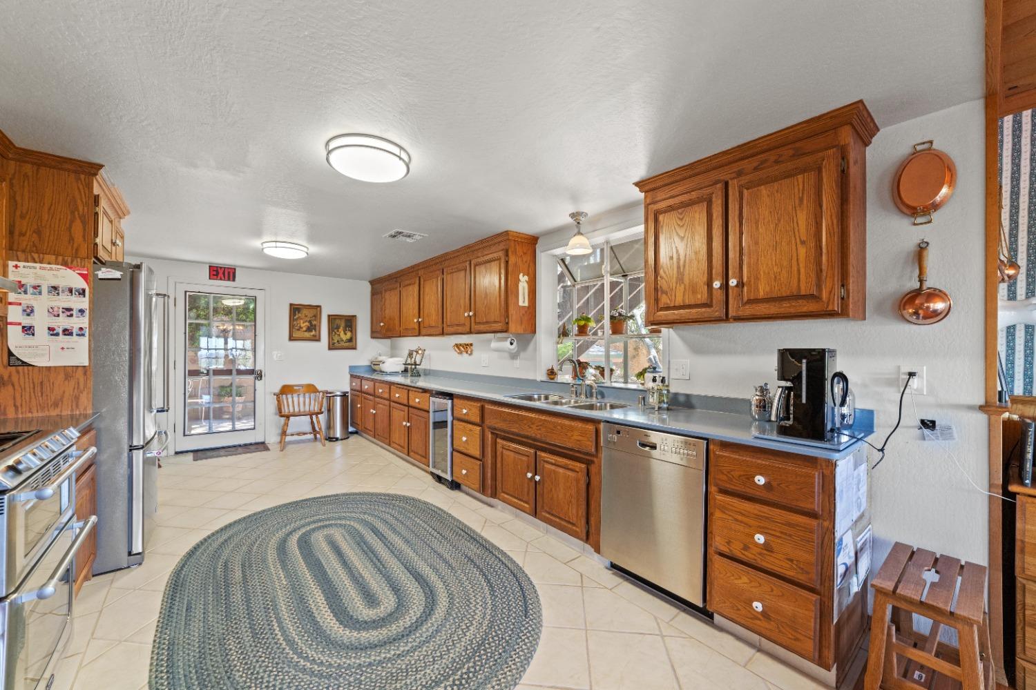 Detail Gallery Image 71 of 99 For 5821 Spanish Flat Rd, Garden Valley,  CA 95633 - 2 Beds | 5/1 Baths
