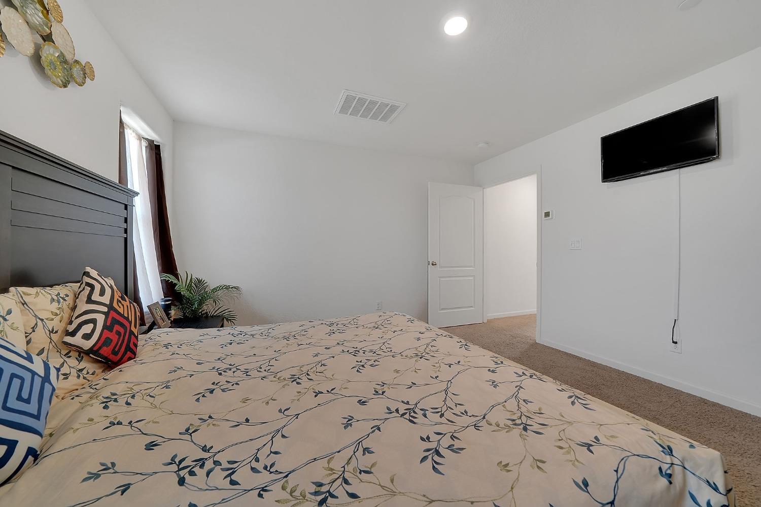 Detail Gallery Image 55 of 62 For 702 Topaz Rd, Stockton,  CA 95206 - 3 Beds | 2/1 Baths