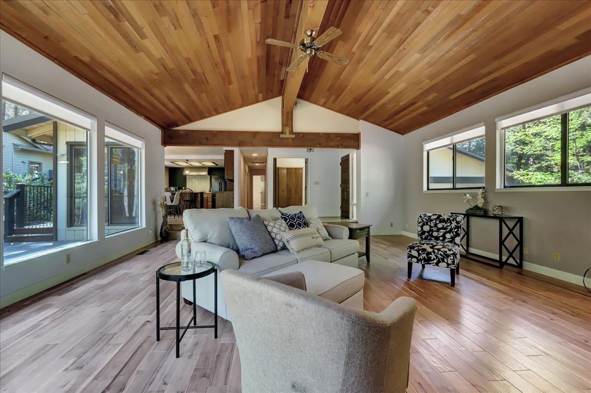 Detail Gallery Image 8 of 57 For 11299 Murchie Mine Rd, Nevada City,  CA 95959 - 3 Beds | 2 Baths