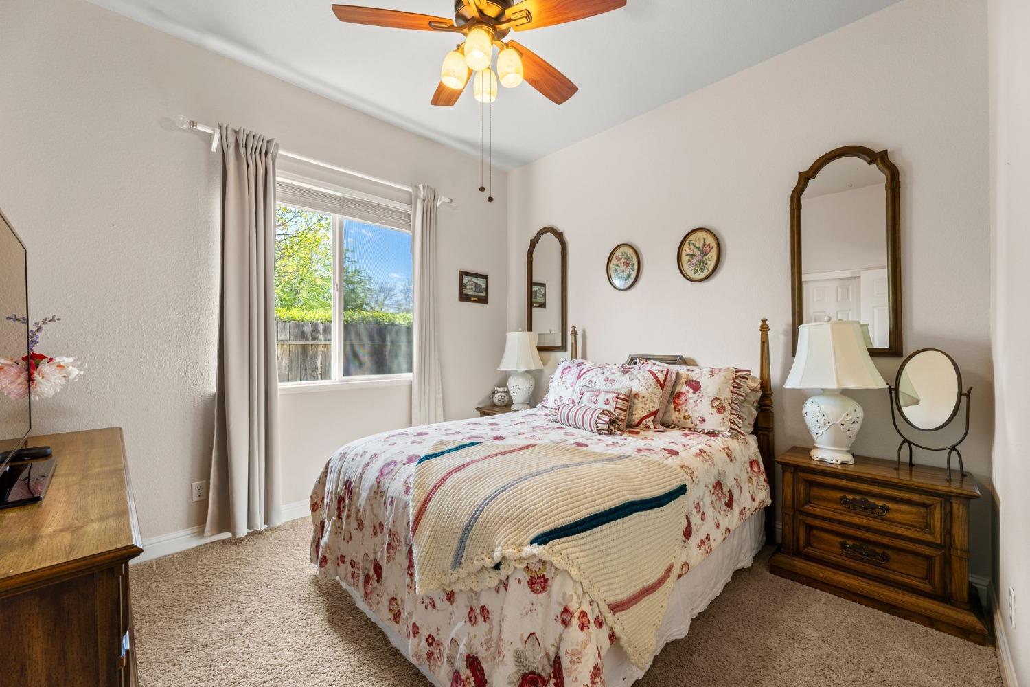 Detail Gallery Image 33 of 55 For 1557 Green Ravine Dr, Lincoln,  CA 95648 - 4 Beds | 2 Baths