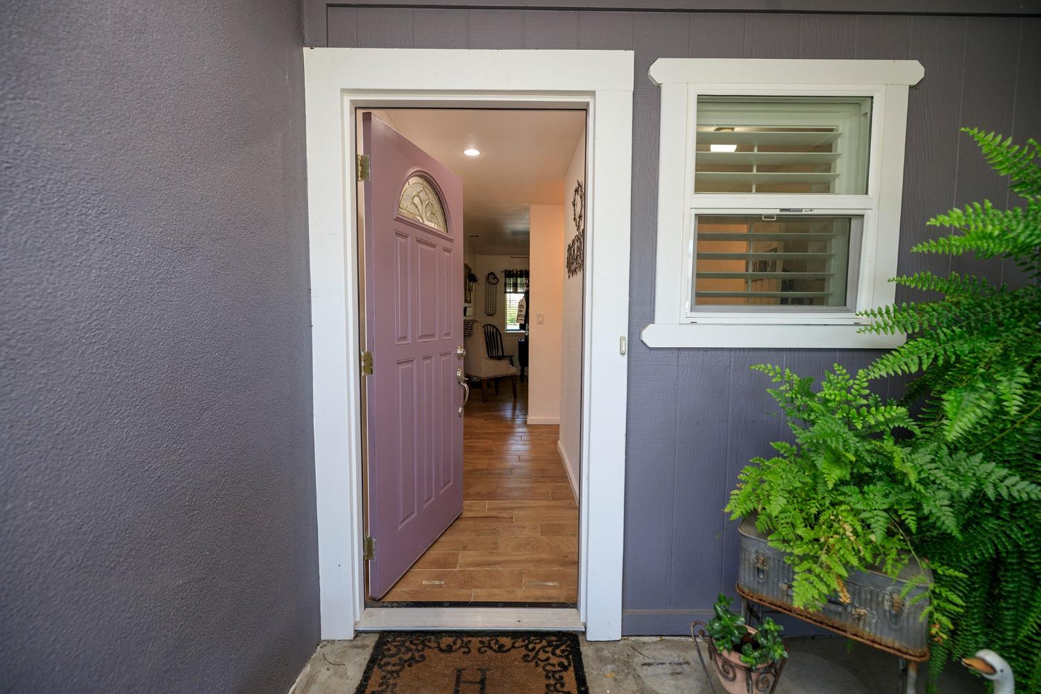 Detail Gallery Image 8 of 62 For 1208 Garnet Dr, Modesto,  CA 95355 - 3 Beds | 2 Baths