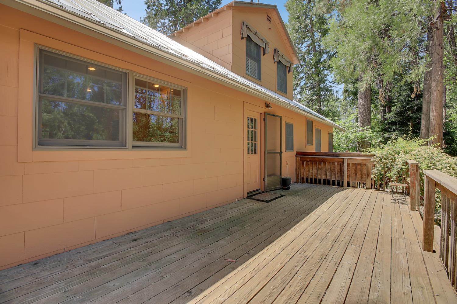 Detail Gallery Image 42 of 92 For 14189 Meadow Dr, Grass Valley,  CA 95945 - 3 Beds | 2 Baths