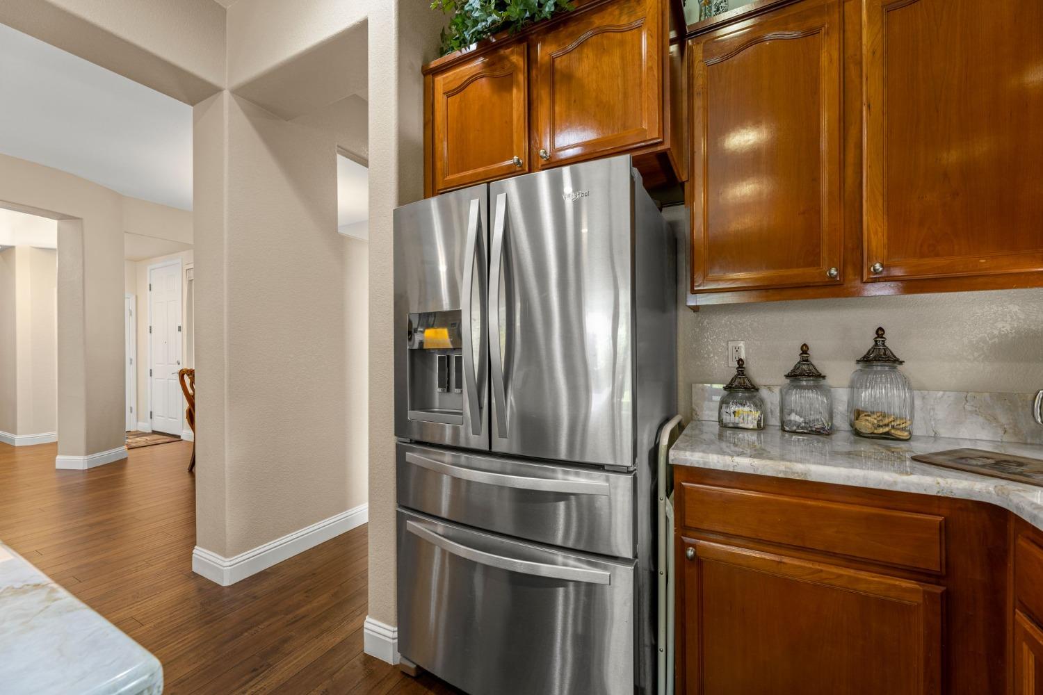 Detail Gallery Image 17 of 55 For 1557 Green Ravine Dr, Lincoln,  CA 95648 - 4 Beds | 2 Baths