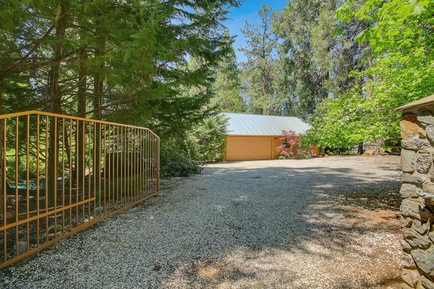 Detail Gallery Image 55 of 92 For 14189 Meadow Dr, Grass Valley,  CA 95945 - 3 Beds | 2 Baths