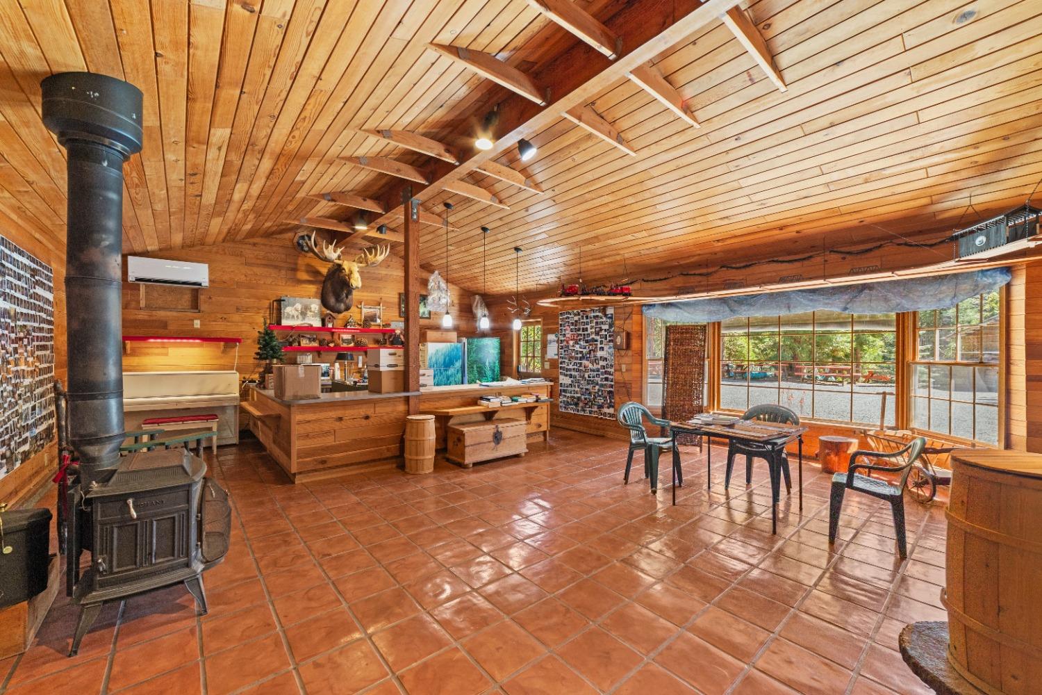 Detail Gallery Image 9 of 99 For 5860 Shoo Fly Rd, Placerville,  CA 95667 - 2 Beds | 2 Baths