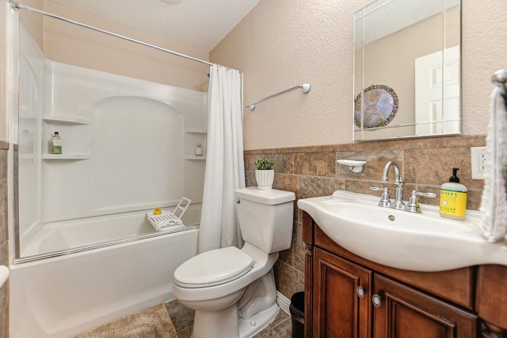 Detail Gallery Image 24 of 37 For 1099 1st St, Lincoln,  CA 95648 - 3 Beds | 2 Baths
