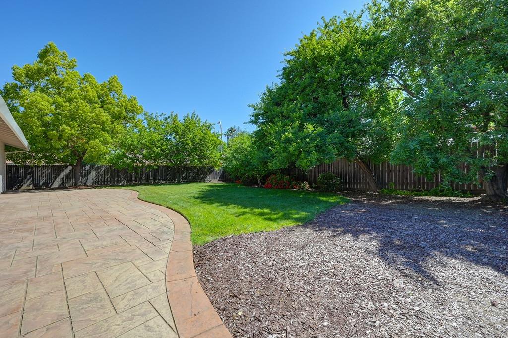 Detail Gallery Image 53 of 58 For 1301 Mossbrook Ct, Roseville,  CA 95661 - 4 Beds | 2 Baths