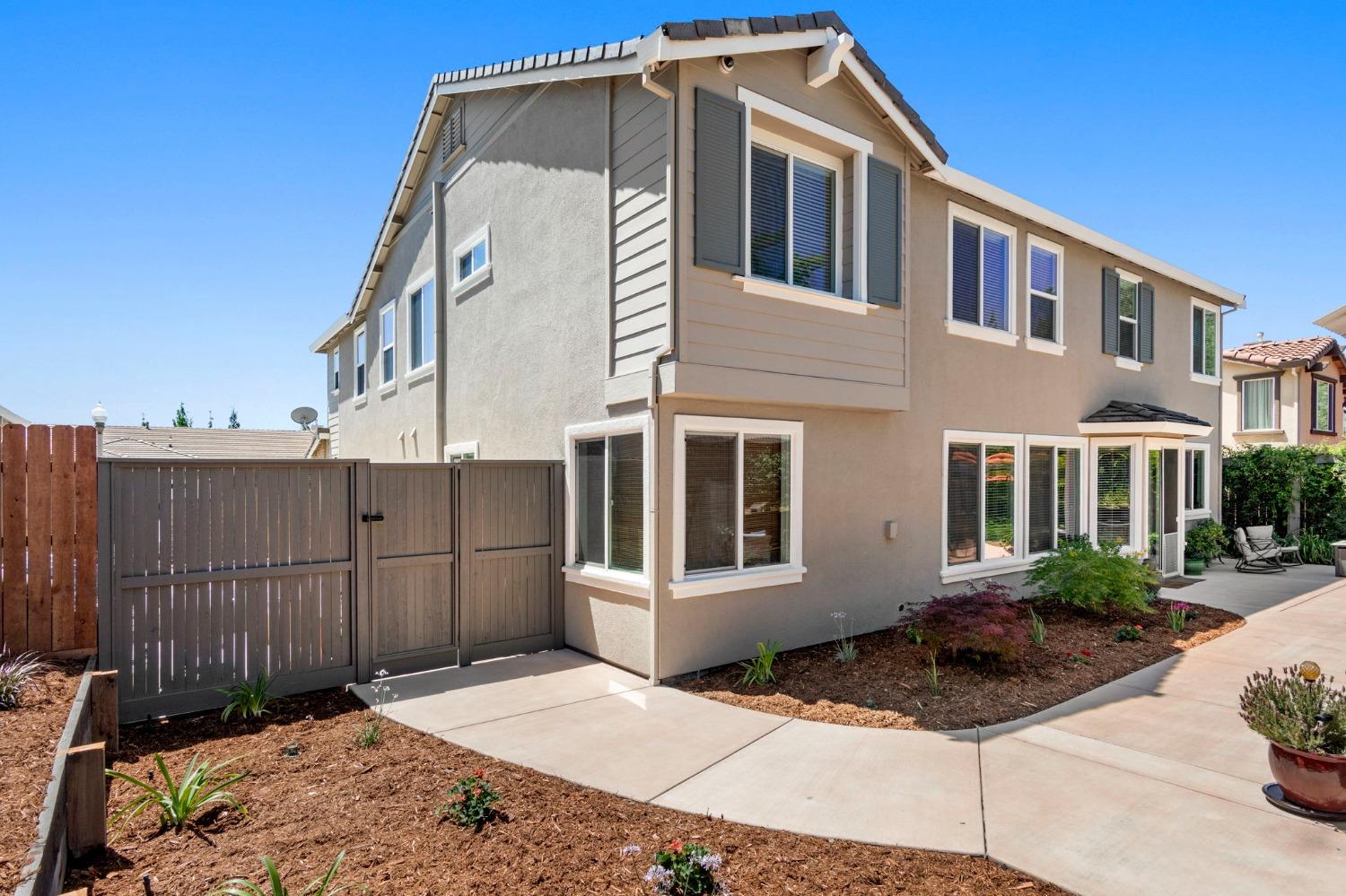 Detail Gallery Image 63 of 68 For 2190 Mount Errigal Ln, Lincoln,  CA 95648 - 6 Beds | 4/1 Baths