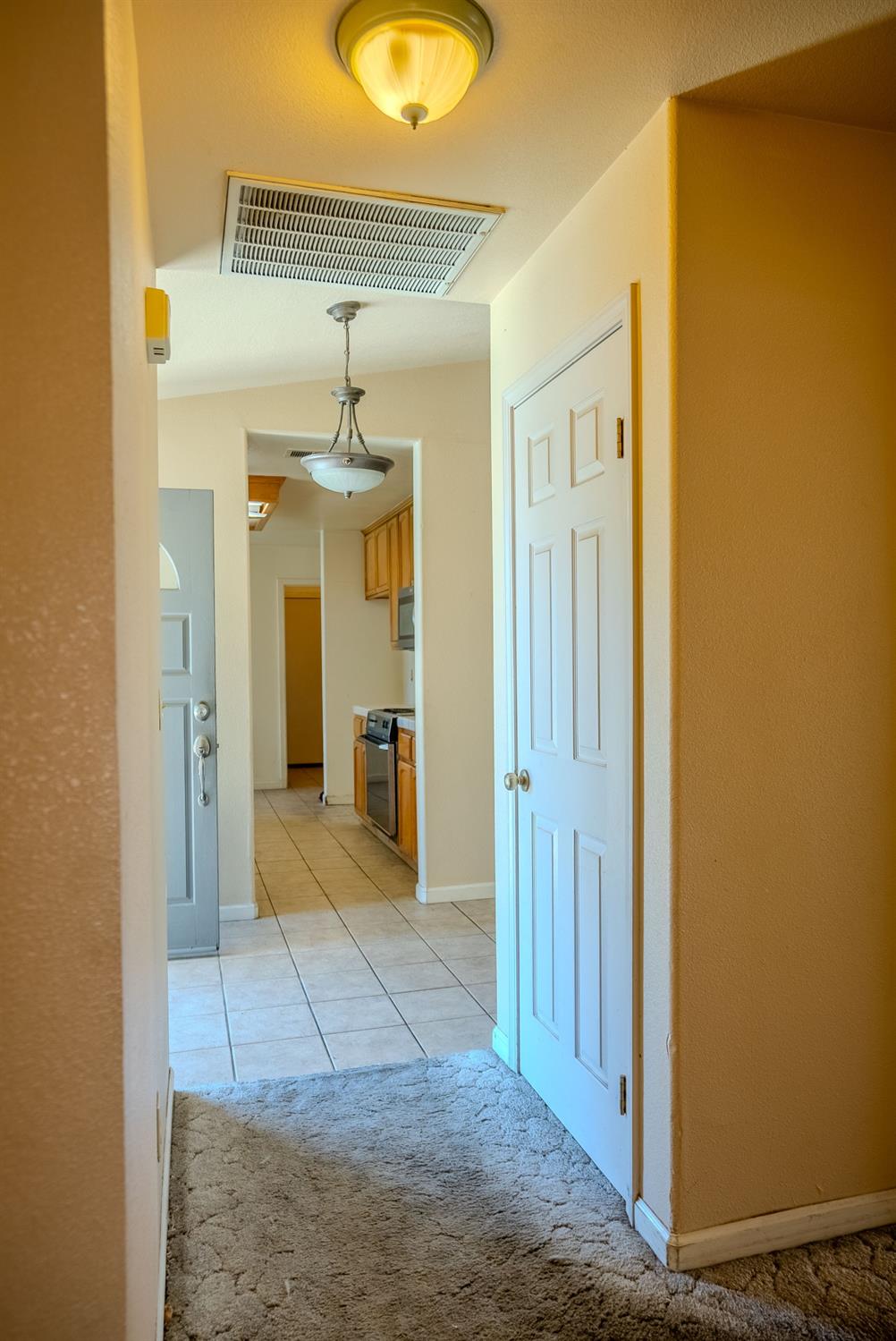 Detail Gallery Image 16 of 30 For 1445 Aptos Dr, Turlock,  CA 95382 - 3 Beds | 2 Baths