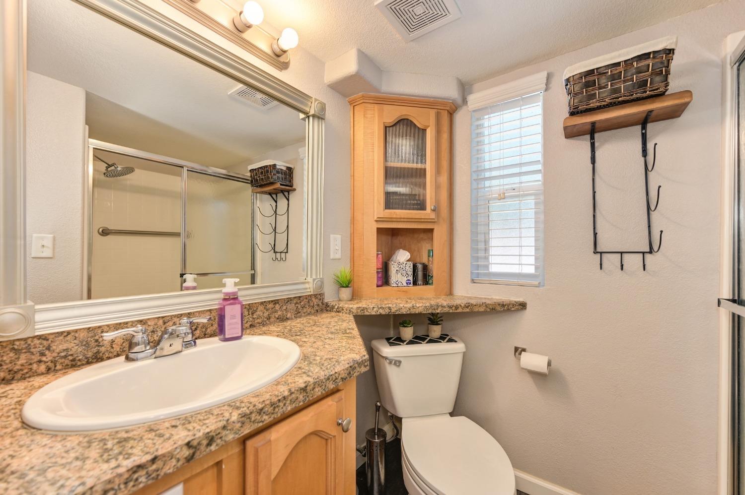 Detail Gallery Image 6 of 22 For 4980 Traverse Ct, Garden Valley,  CA 95633 - 1 Beds | 1 Baths