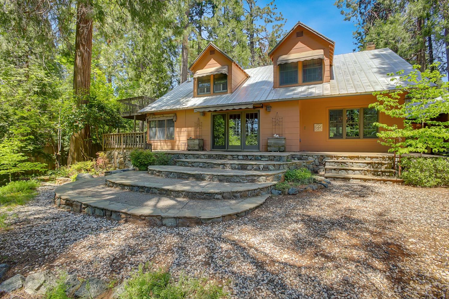Detail Gallery Image 59 of 92 For 14189 Meadow Dr, Grass Valley,  CA 95945 - 3 Beds | 2 Baths