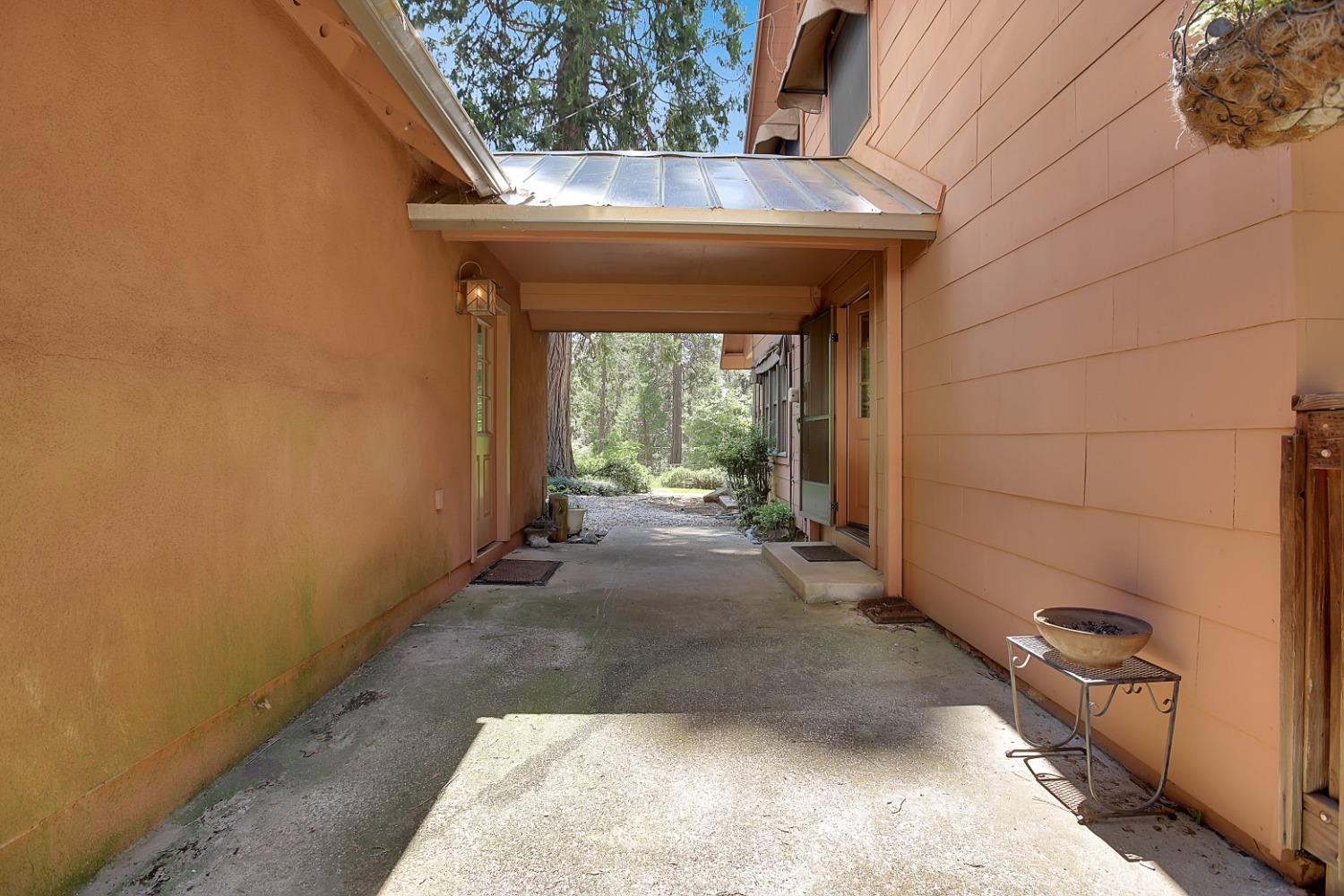 Detail Gallery Image 41 of 92 For 14189 Meadow Dr, Grass Valley,  CA 95945 - 3 Beds | 2 Baths