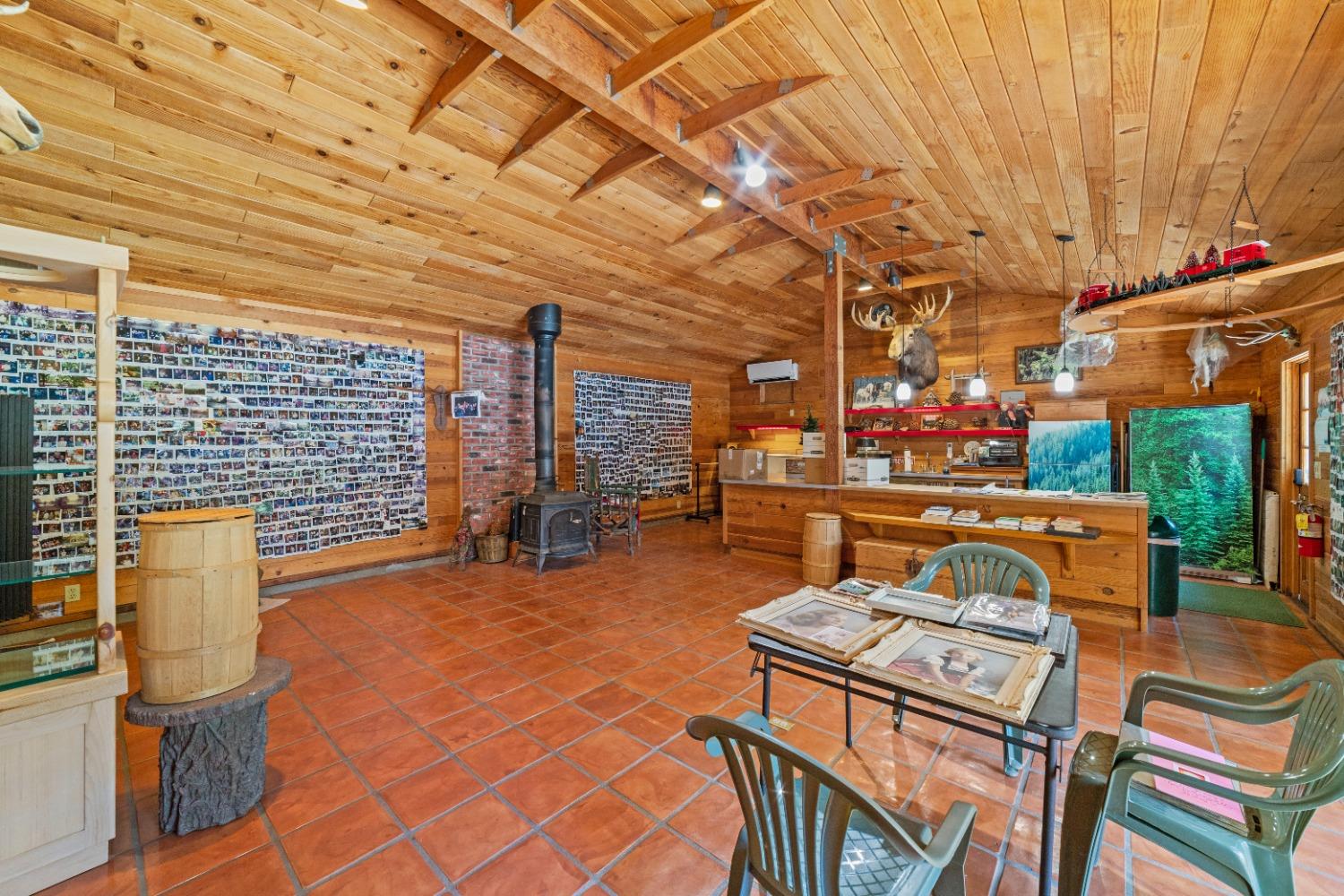 Detail Gallery Image 10 of 99 For 5860 Shoo Fly Rd, Placerville,  CA 95667 - 2 Beds | 2 Baths