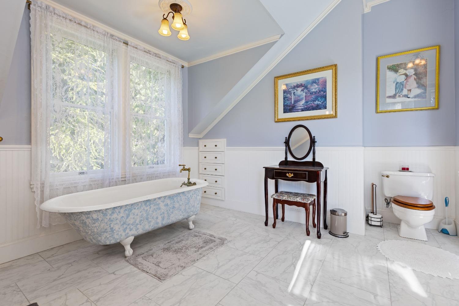 Detail Gallery Image 38 of 97 For 11417 Red Dog Rd, Nevada City,  CA 95959 - – Beds | – Baths