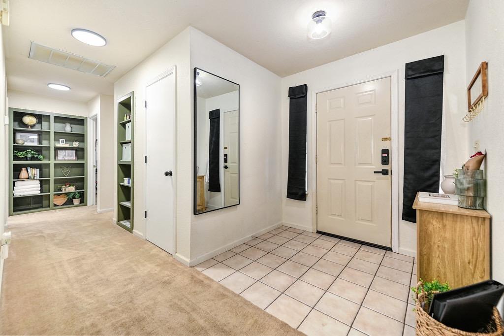 Detail Gallery Image 5 of 35 For 1145 Northridge Dr, Yuba City,  CA 95991 - 3 Beds | 2 Baths