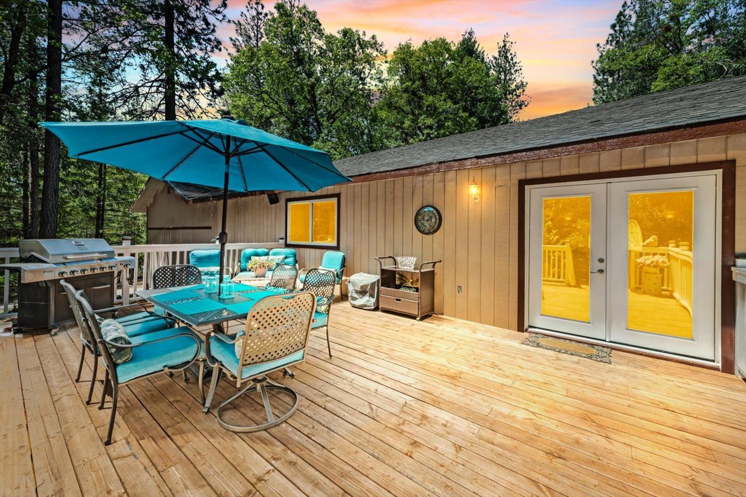 Detail Gallery Image 98 of 99 For 6574 Red Robin Rd, Placerville,  CA 95667 - 3 Beds | 3 Baths